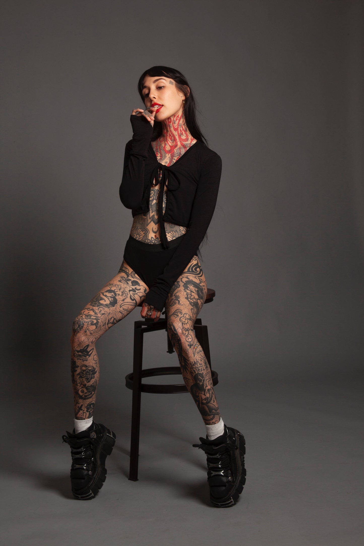 Classic Apparel: Tie Front Crop Cardi With Thumbholes