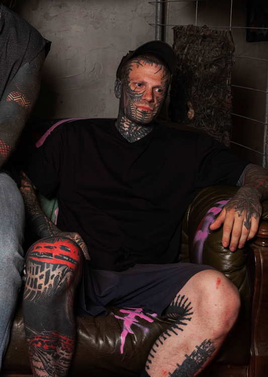 Classic Apparel: The Perfect Jet Black Men's Tee