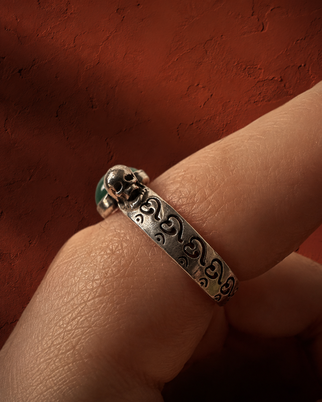 Twin Skull Om Ring with Green Agate