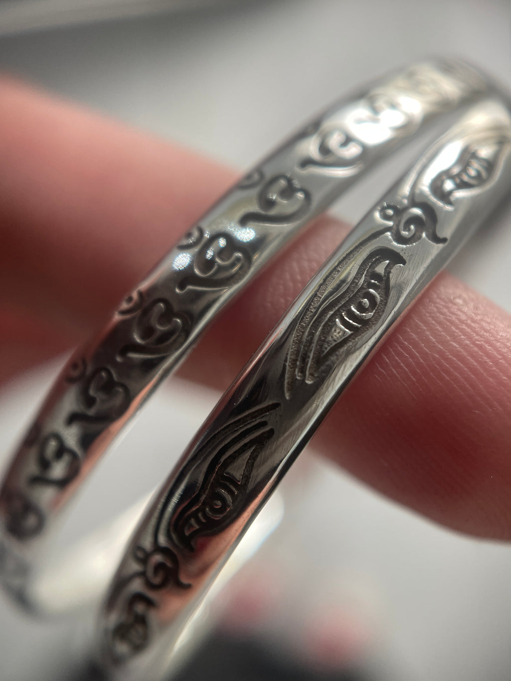 Classic Wisdom Eyes Bangle