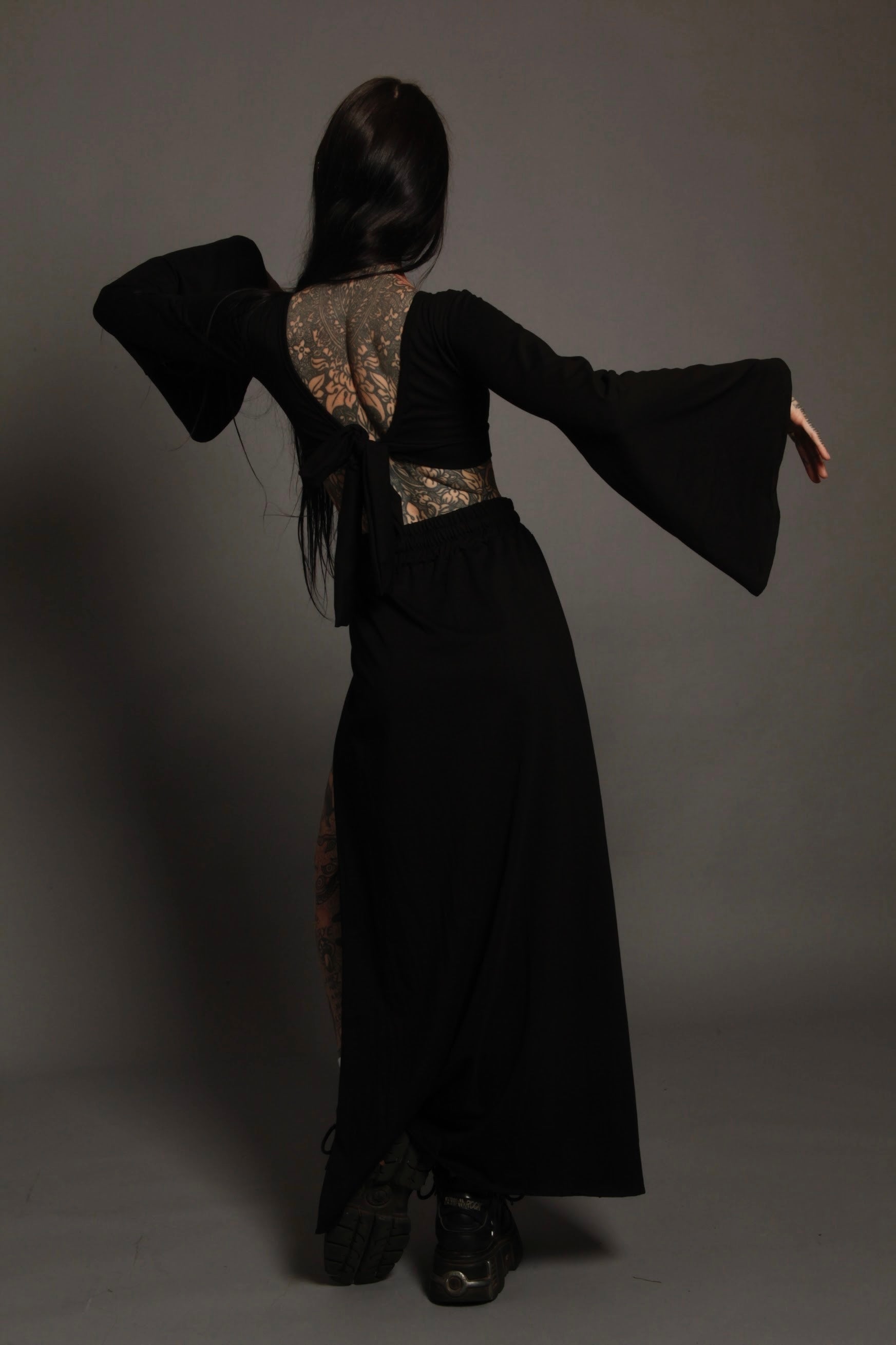 Classic Apparel: Bell Sleeved Dream Top