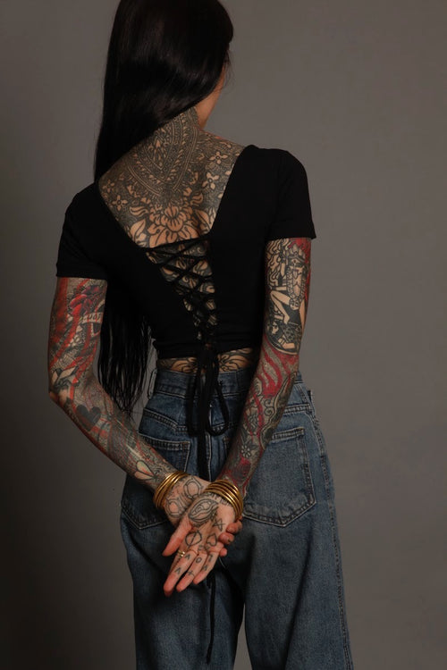 Black Fitted Crop Tee