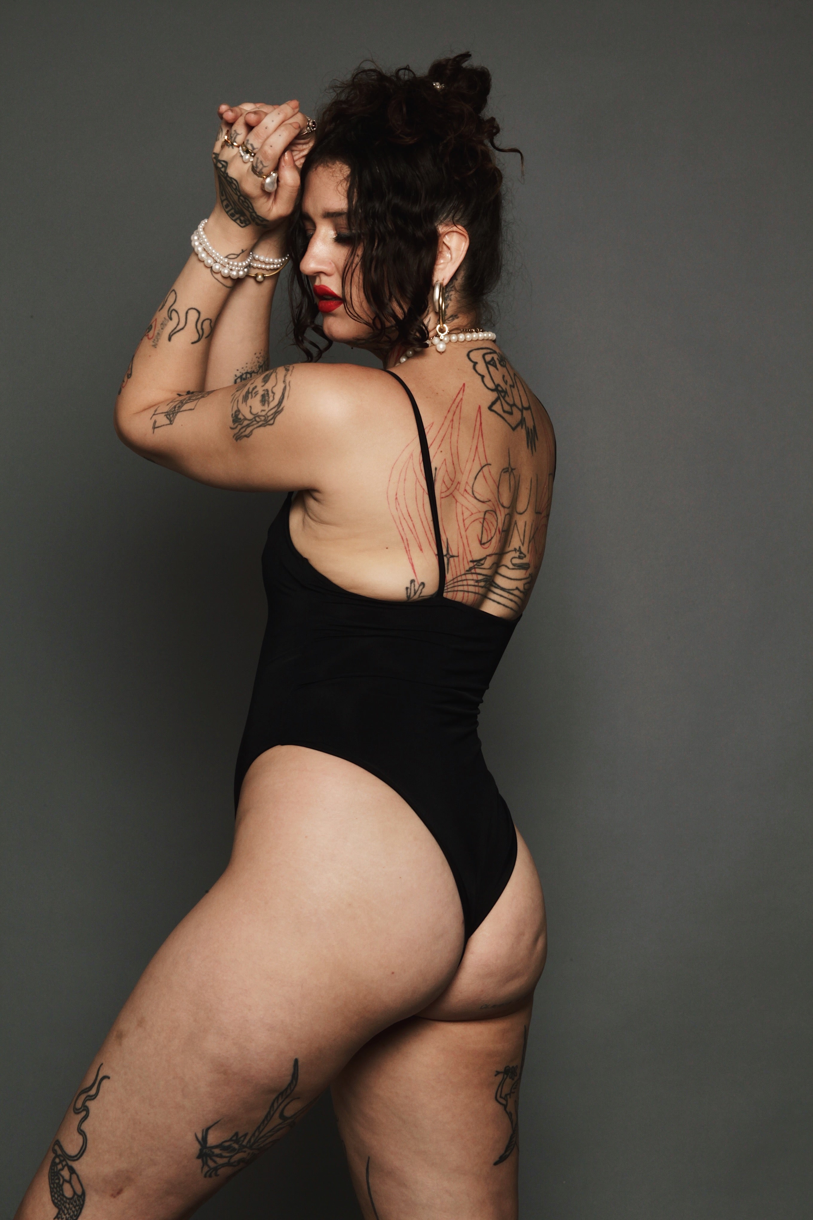 Classic Apparel: One Piece Swimsuit (Jet Black)